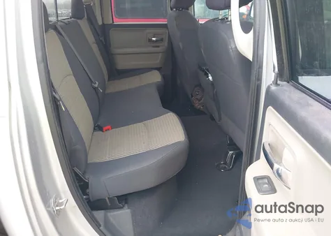 2009 Dodge Ram 1500 z USA, uszkodzony, nr VIN 1D3HB18P39S795963